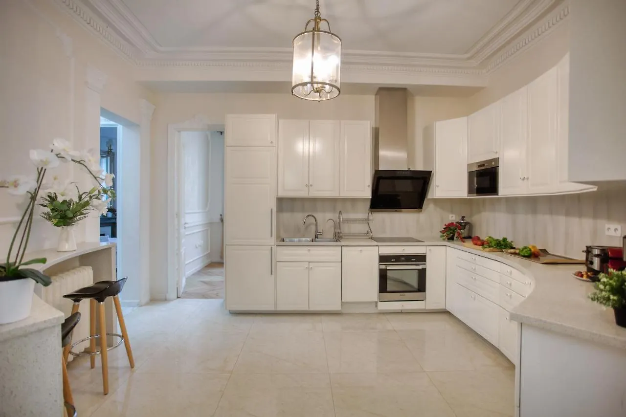 Galeries Lafayette - 7 Bedrooms - Lift - Aircon Apartmán Paříž