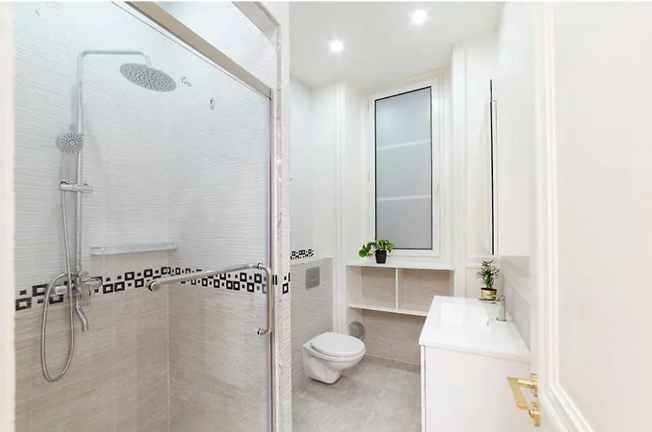 Apartment Galeries Lafayette - 7 Bedrooms - Lift - Aircon